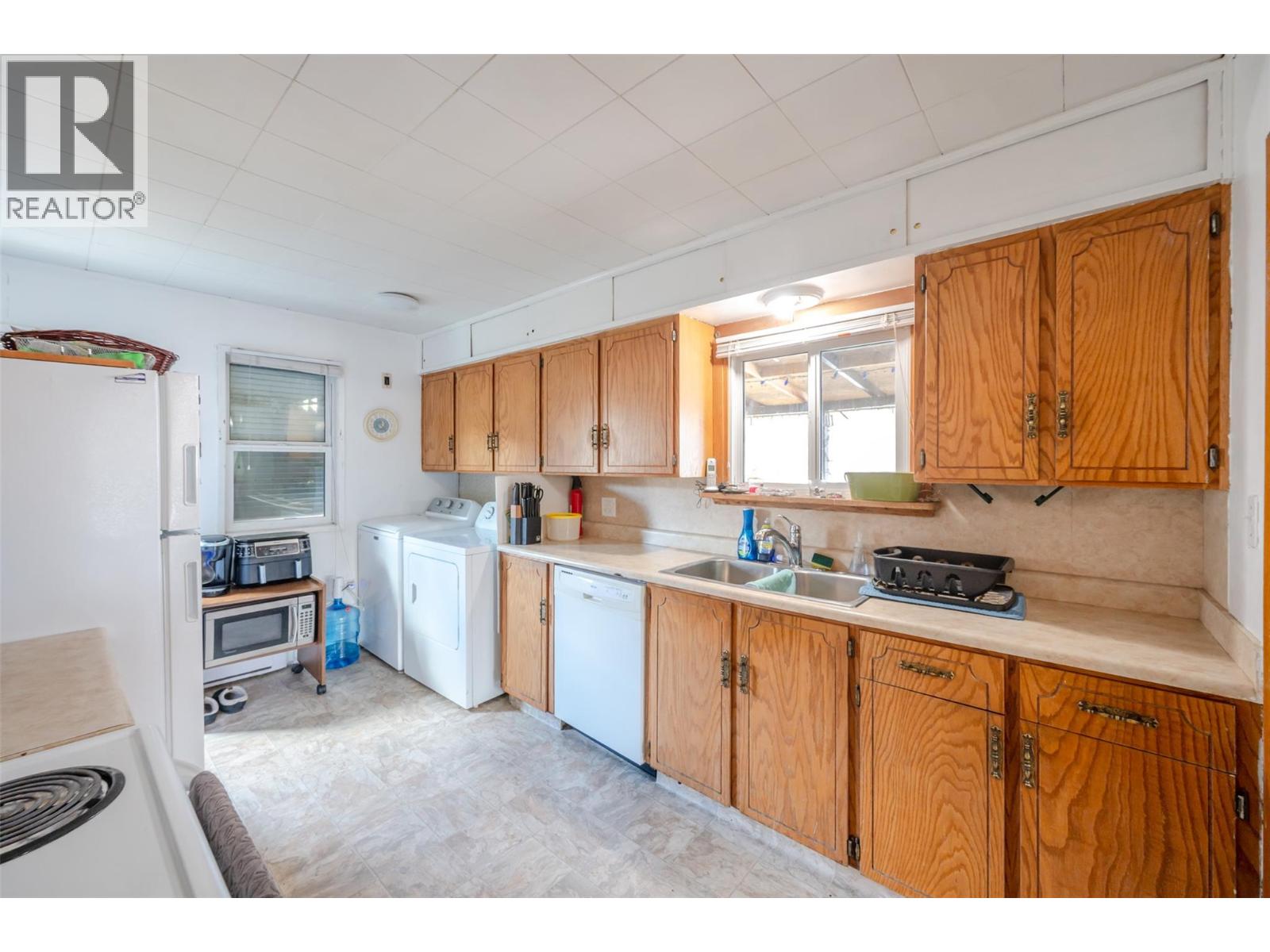  6464 Gala Street, Oliver