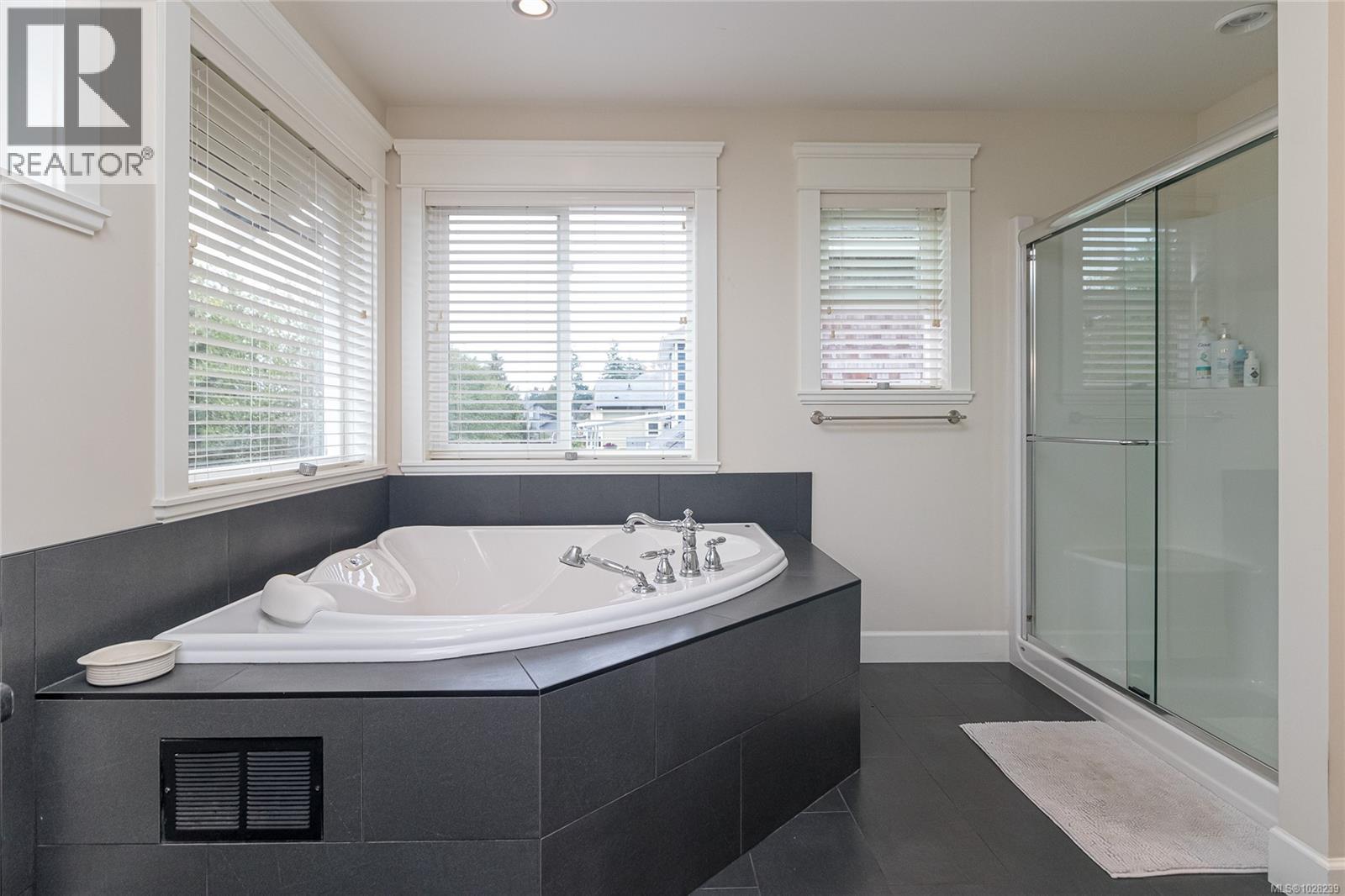 6983 Brailsford Pl - 25