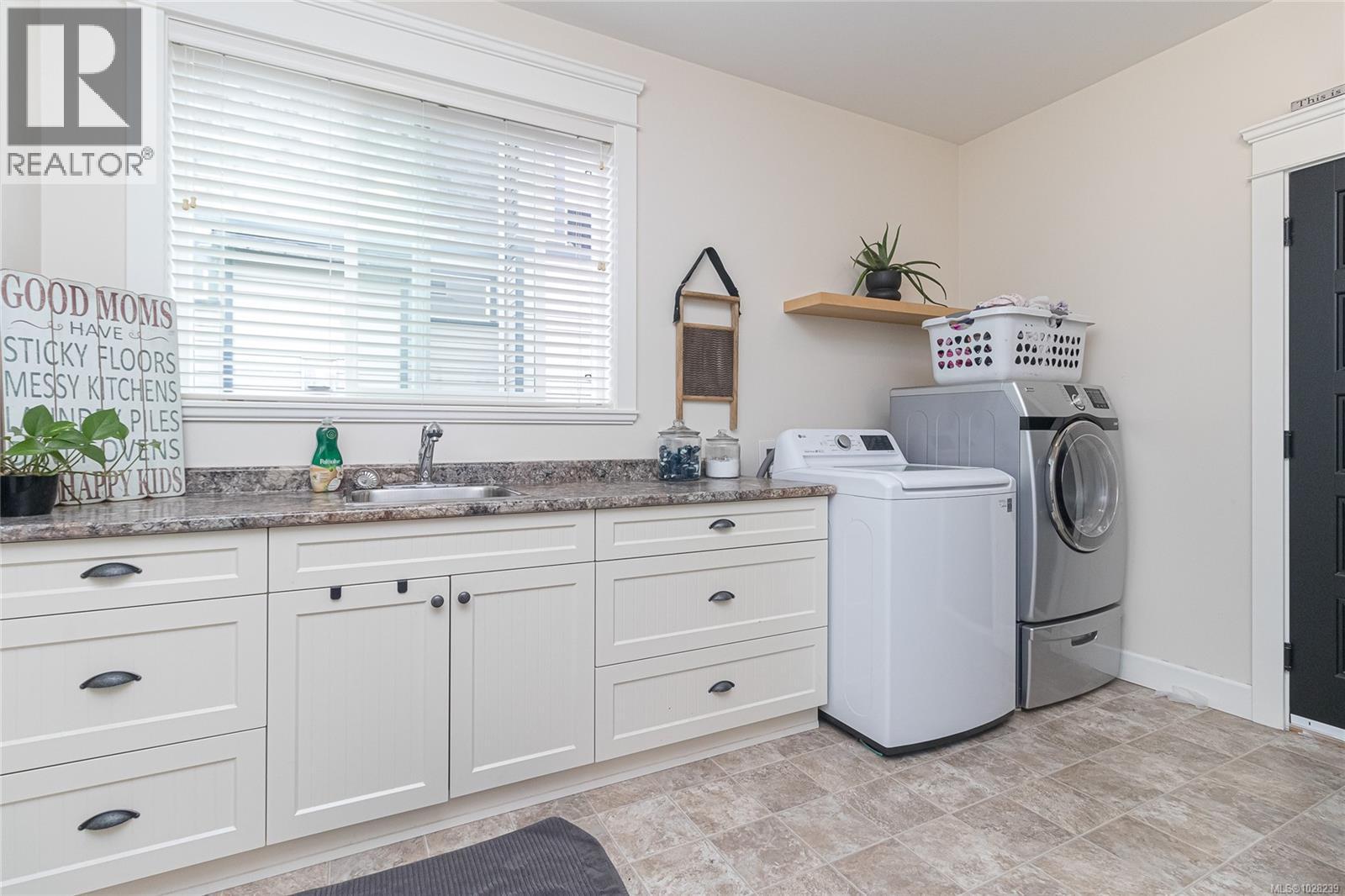 6983 Brailsford Pl - 39