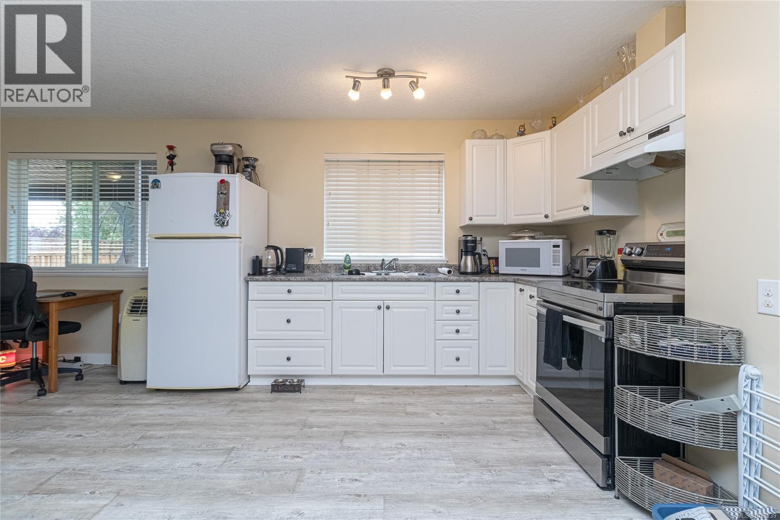 6983 Brailsford Pl - 54