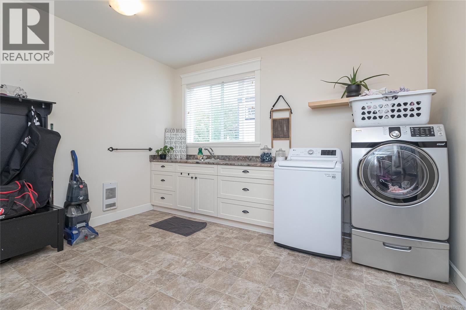 6983 Brailsford Pl, Sooke