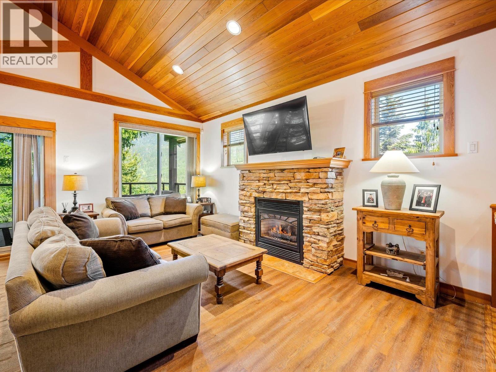 2314 CAYLEY CLOSE, Whistler