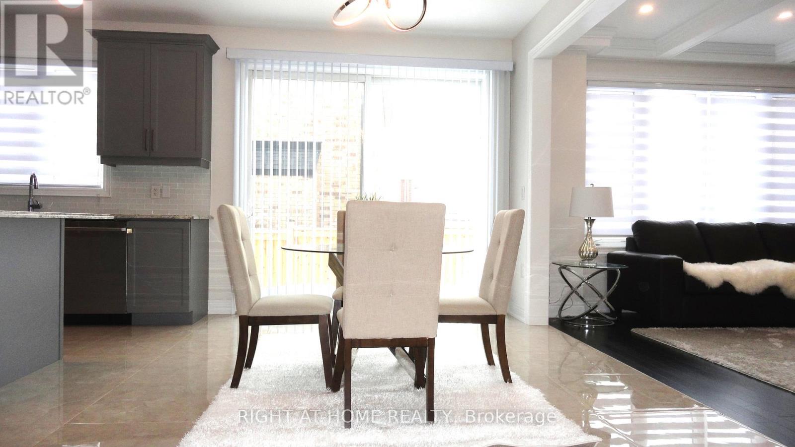 2640 SAPPHIRE DRIVE - 27