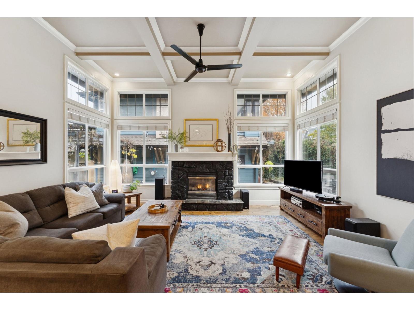 5782 GARRISON Boulevard - photo 2