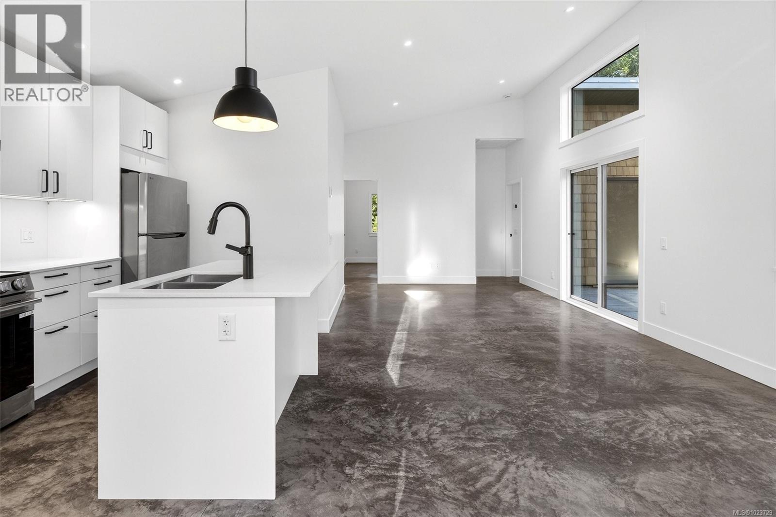 2450 Carpenter Rd, Sooke