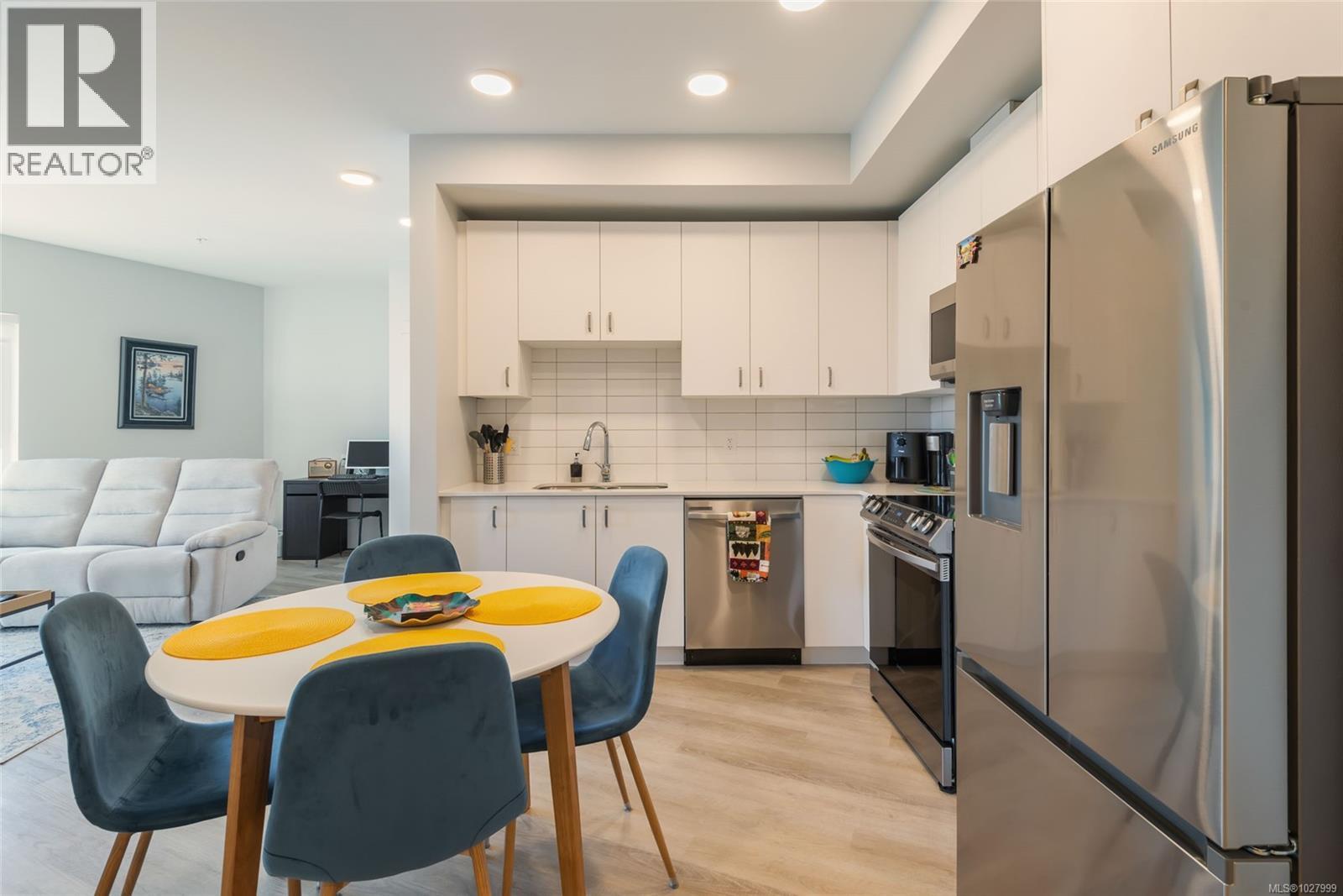 204 164 Alberni Hwy, Parksville