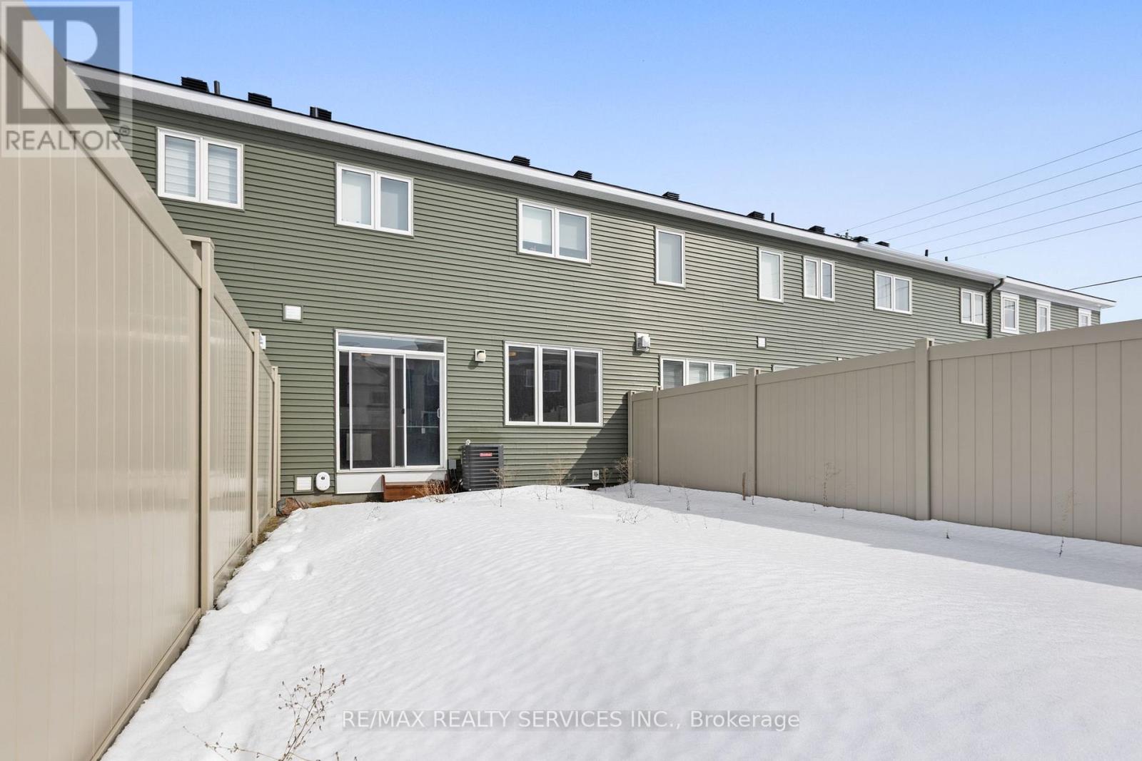 724 ROUNCEY ROAD - 36