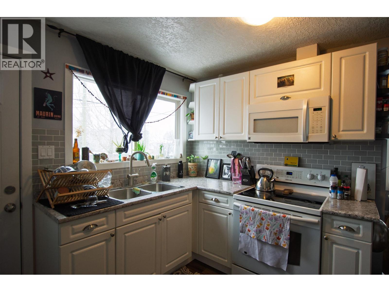 607-615 GILLETT STREET, Prince George