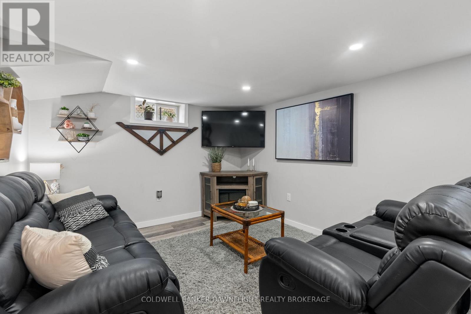 74 EAST WILLIAM STREET — photo 28