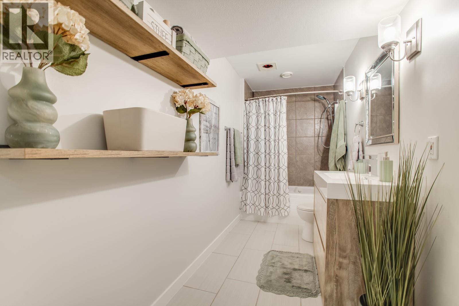 2250 Louie Drive Unit# 144, Westbank