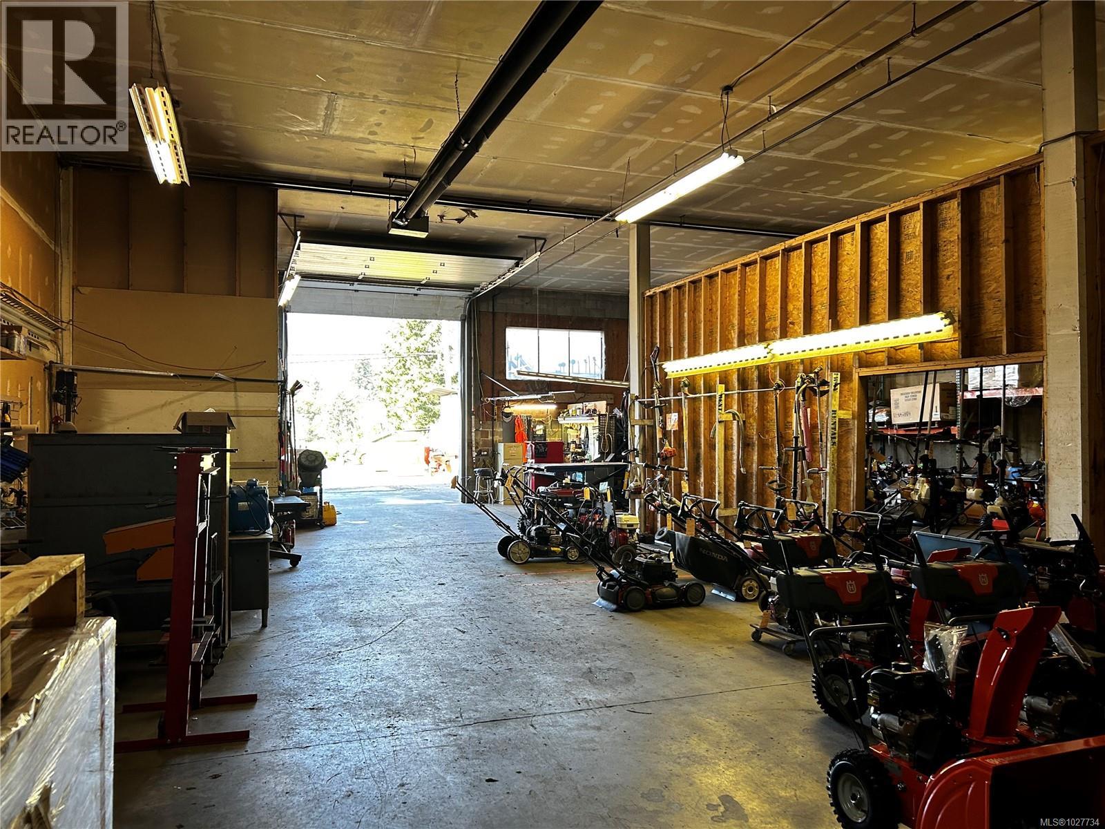 100 2935 Sprott Rd, Duncan