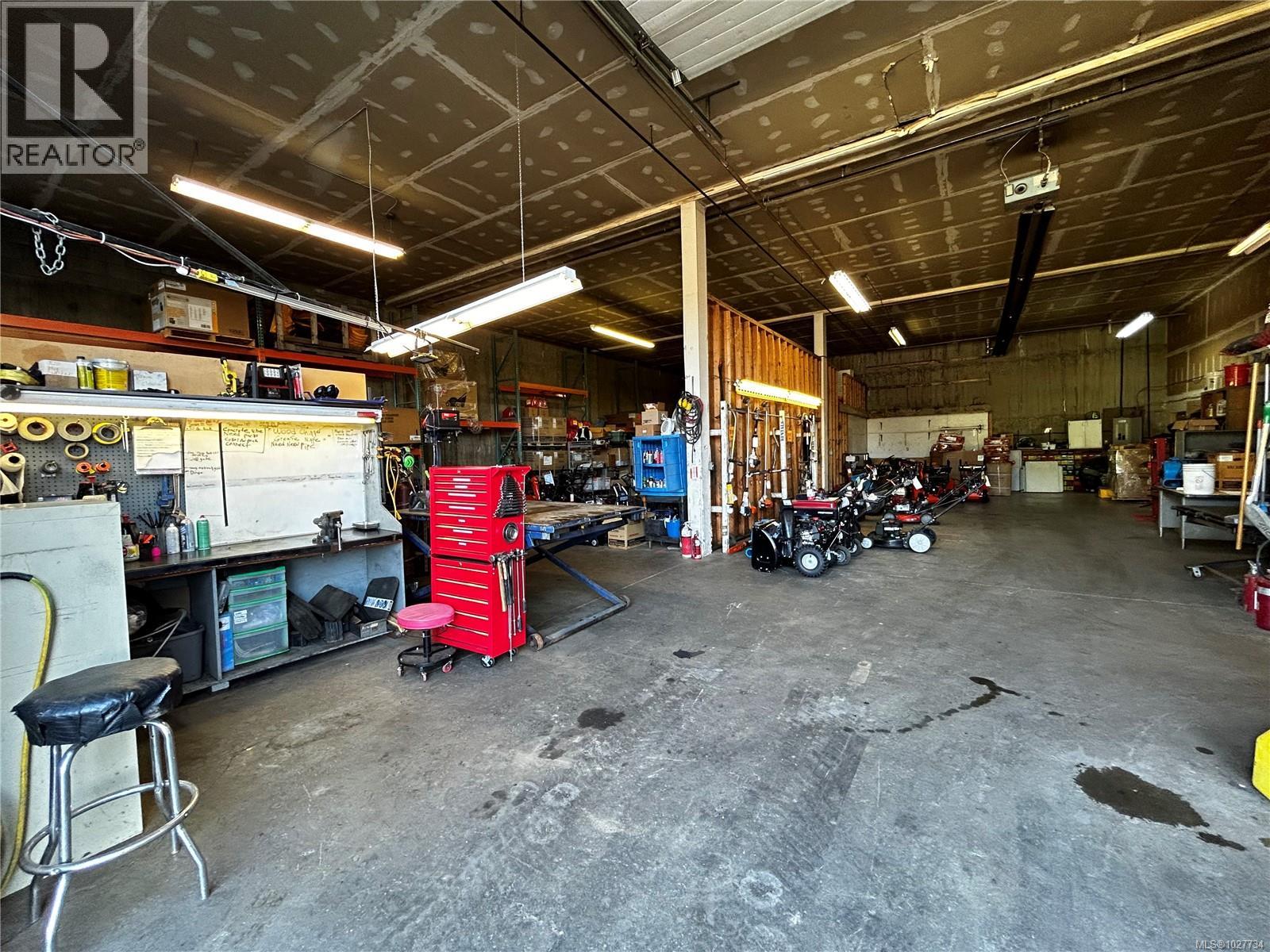 100 2935 Sprott Rd, Duncan