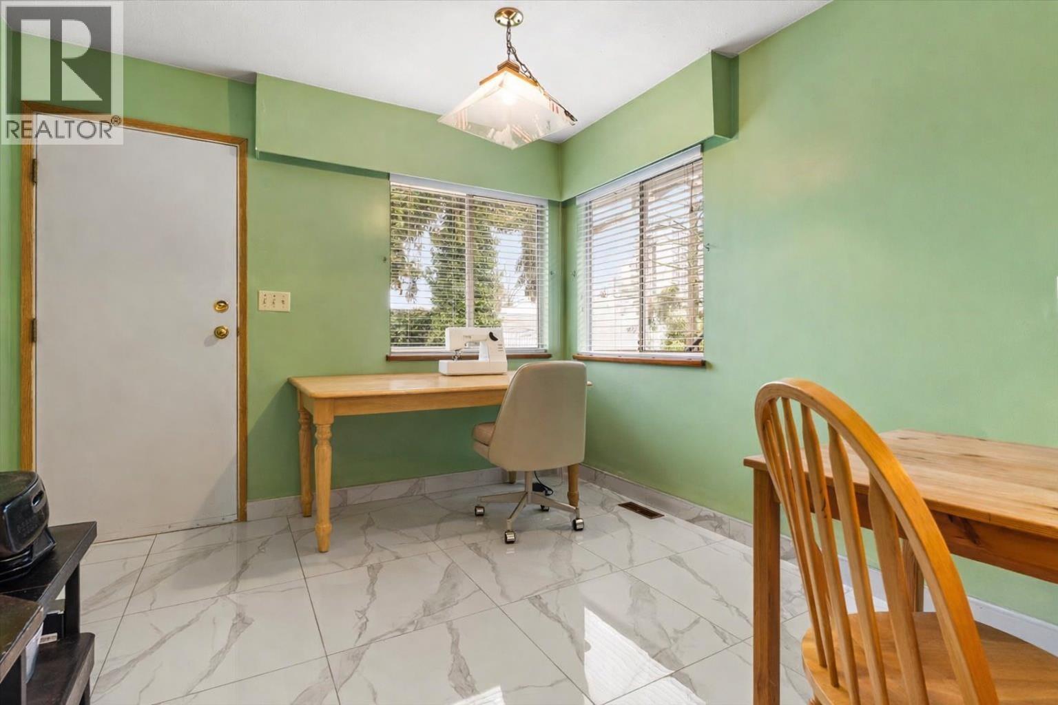 7477 19TH AVENUE, Burnaby