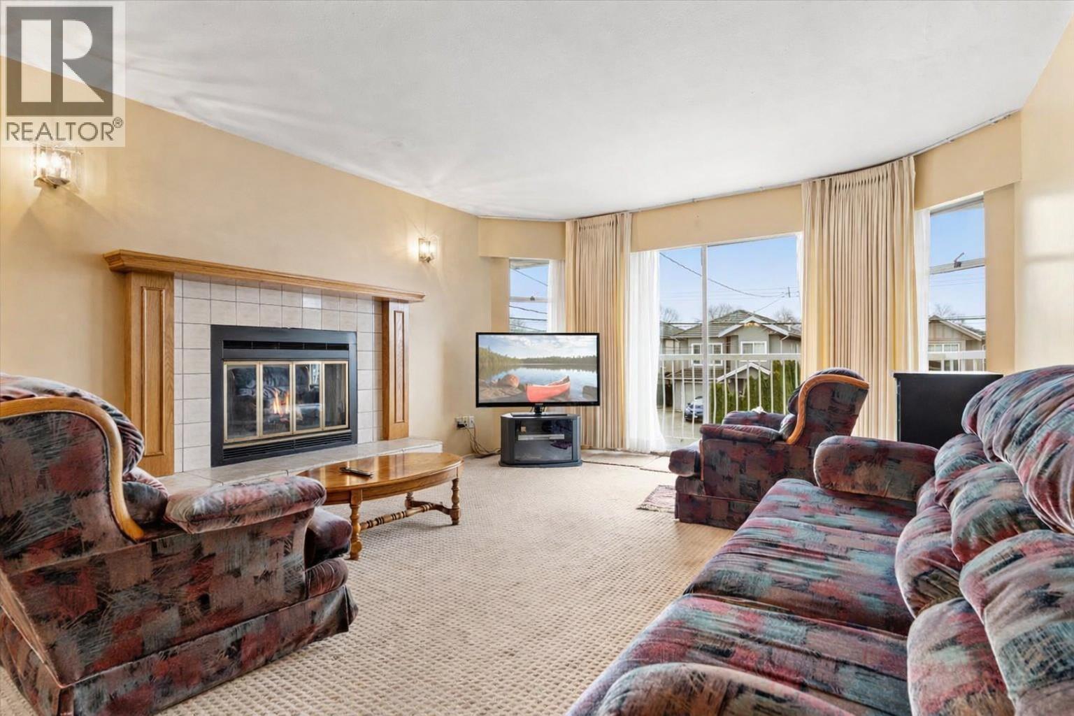 7477 19TH AVENUE, Burnaby