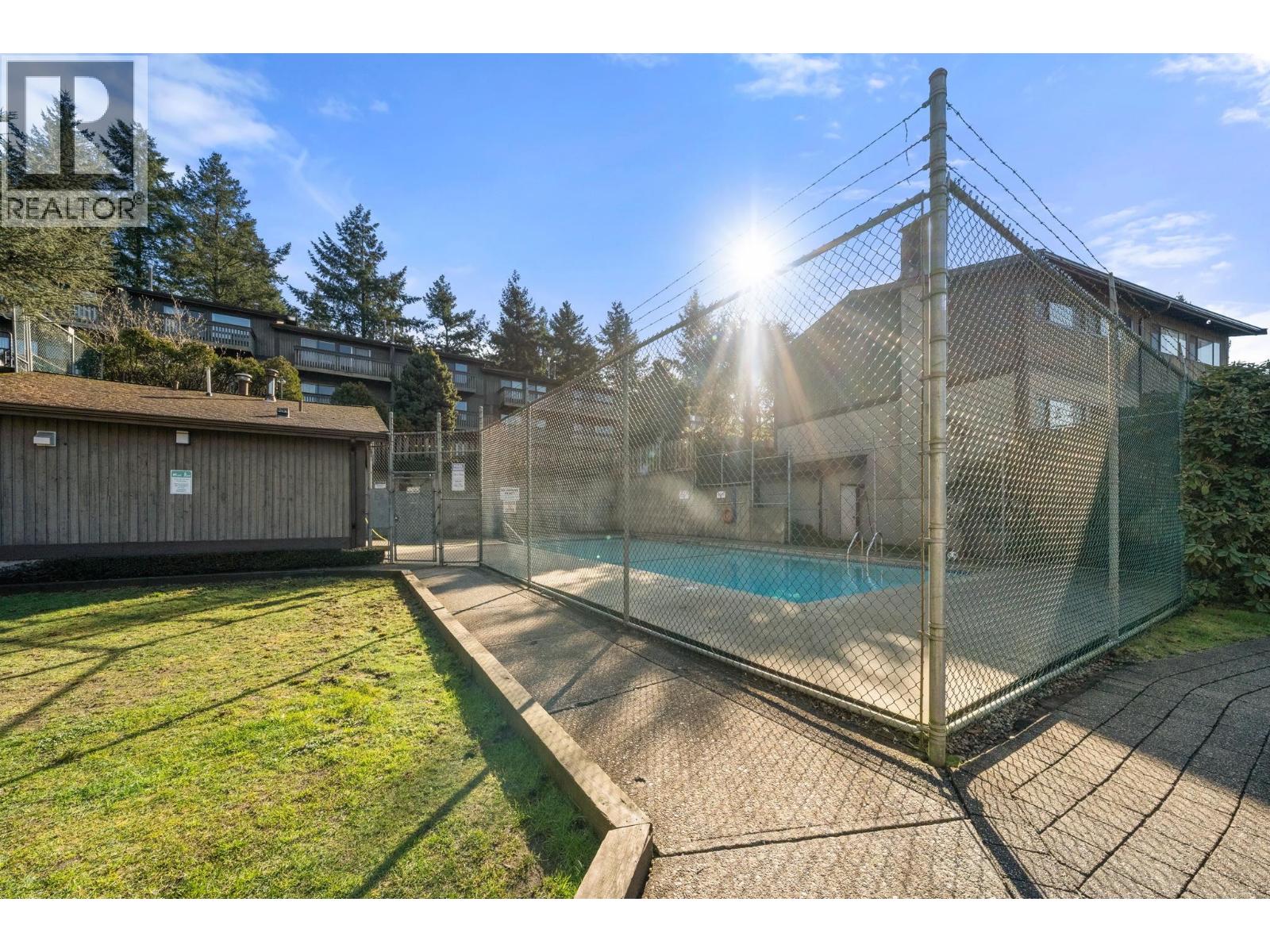 1001 OLD LILLOOET ROAD, North Vancouver