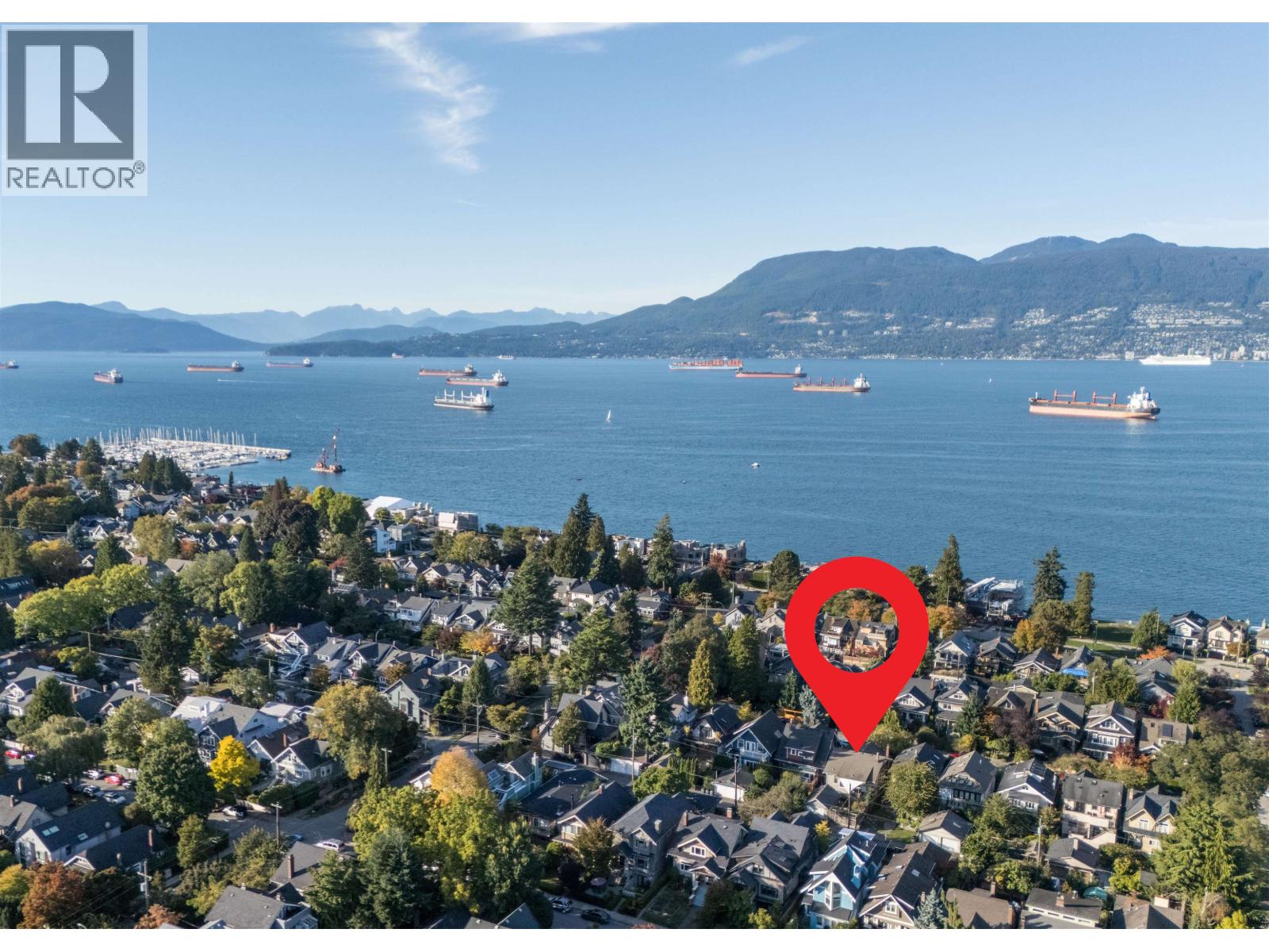 3242 W 3RD AVENUE, Vancouver