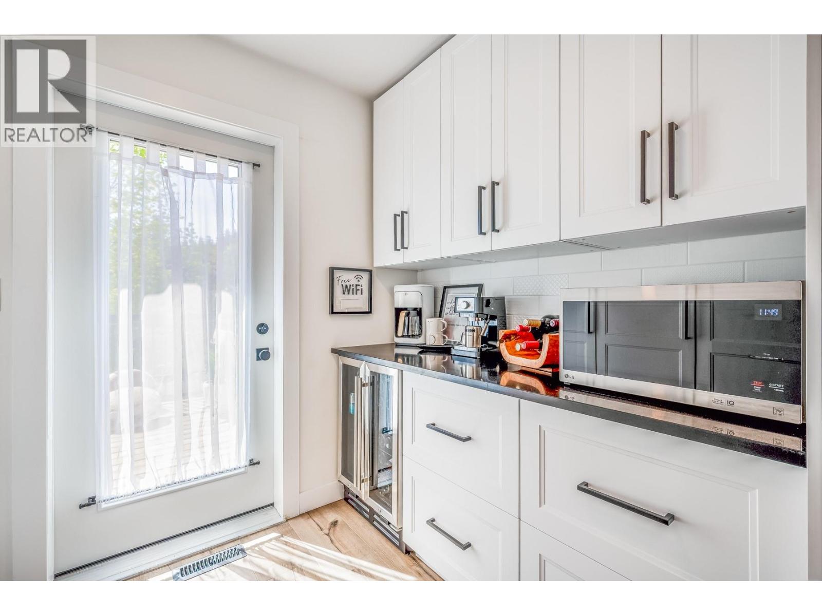 1141 Lynden Road, West Kelowna