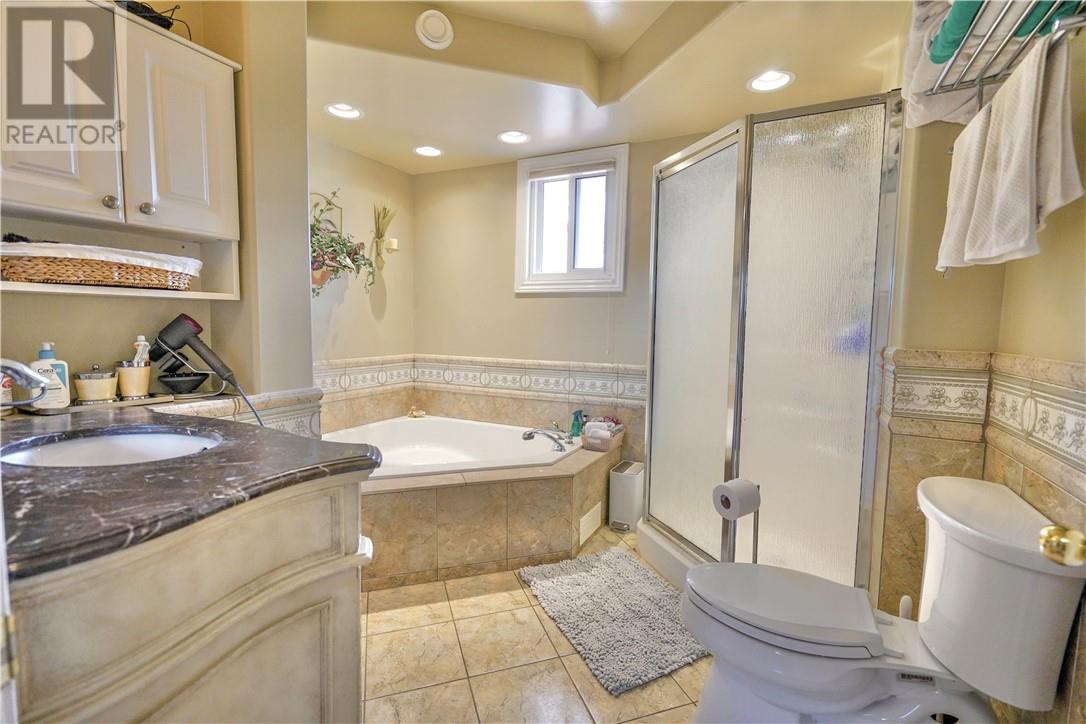 1512 Dominion, Sudbury, Ontario, P3P1A7 — Photo 32