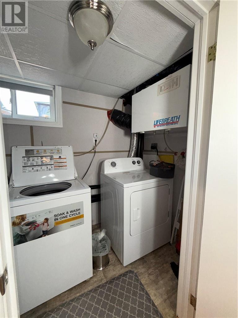 1512 Dominion, Sudbury, Ontario, P3P1A7 — Photo 36