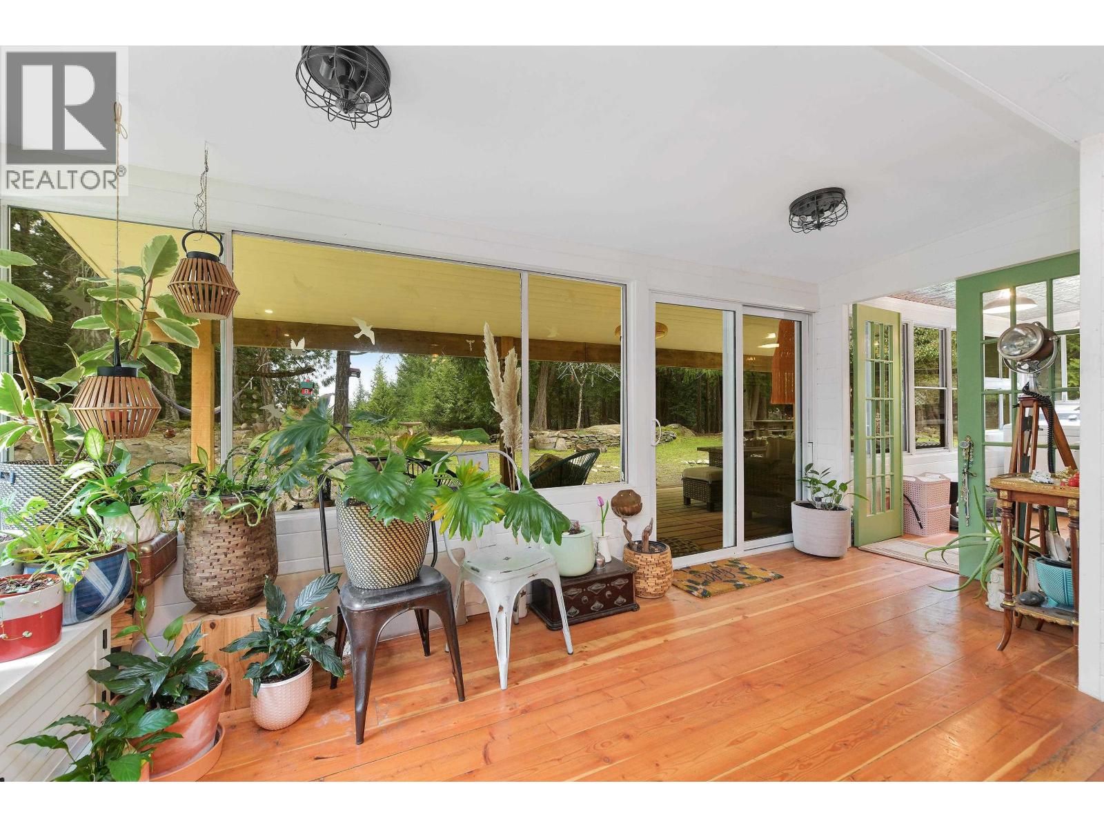 370 CAMPBELL BAY ROAD, Mayne Island