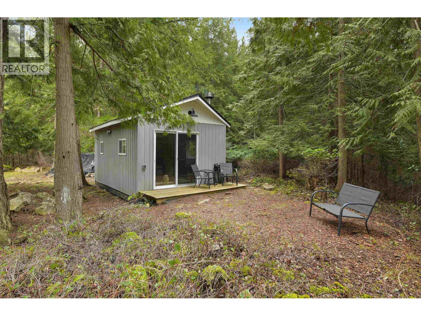 370 CAMPBELL BAY ROAD, Mayne Island