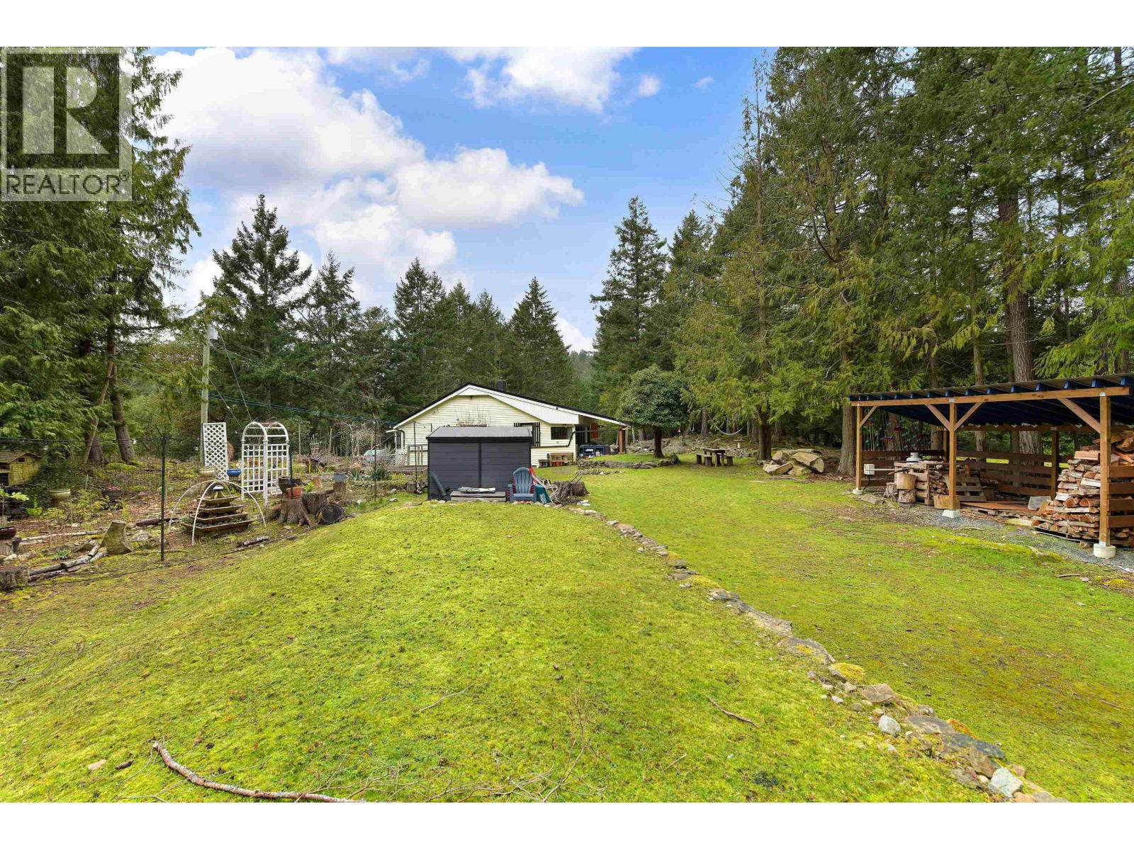 370 CAMPBELL BAY ROAD, Mayne Island