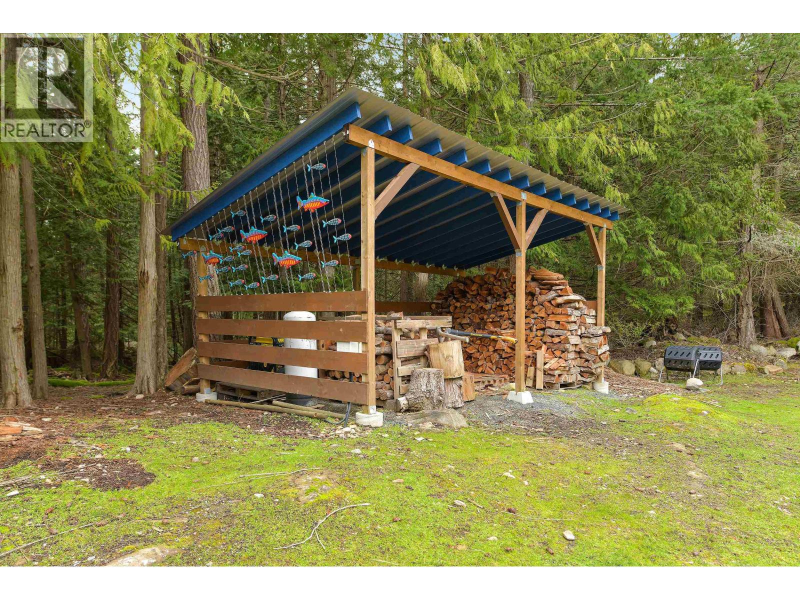 370 CAMPBELL BAY ROAD, Mayne Island