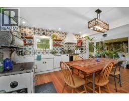 370 Campbell Bay Road, Mayne Island, BC V0N2J1 Photo 13