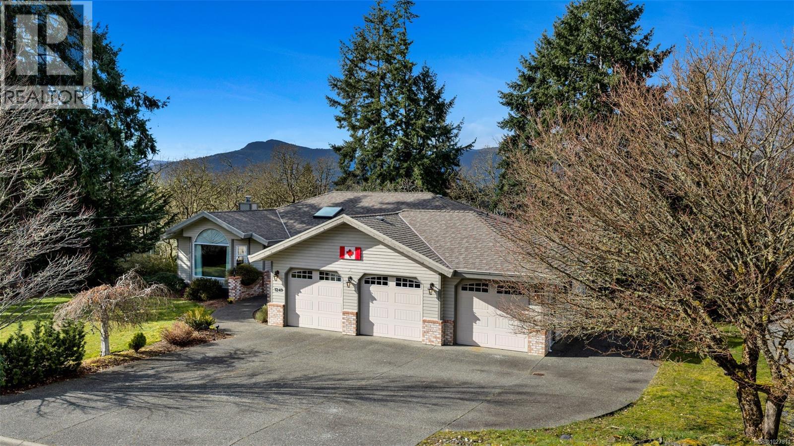 1249 KATHLEEN DR - 38