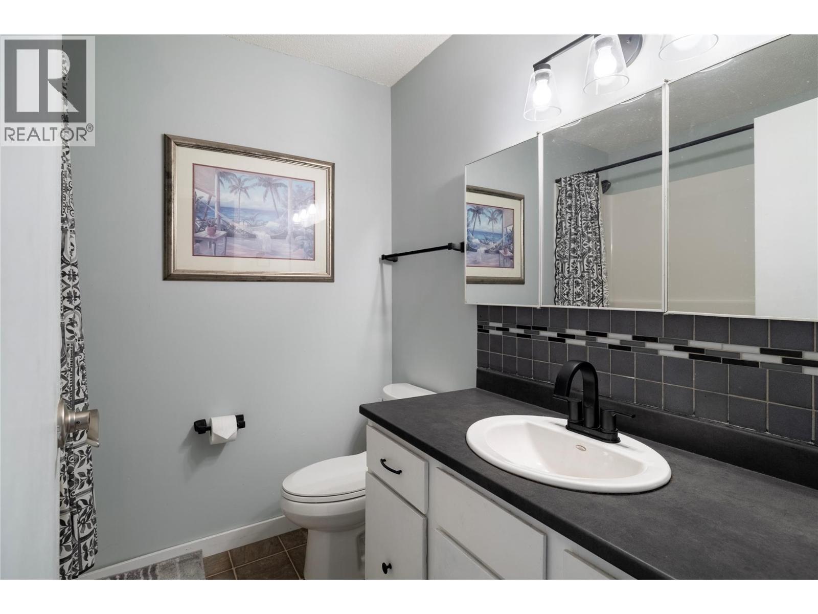 1203 25 Avenue, Vernon