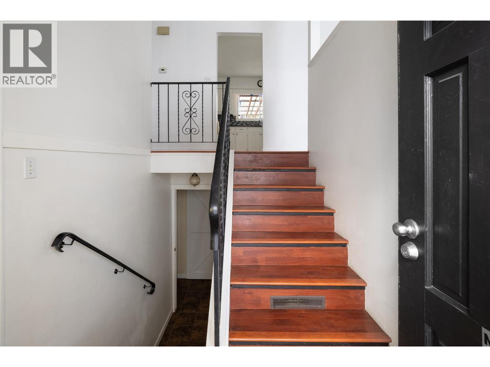 1203 25 Avenue, Vernon