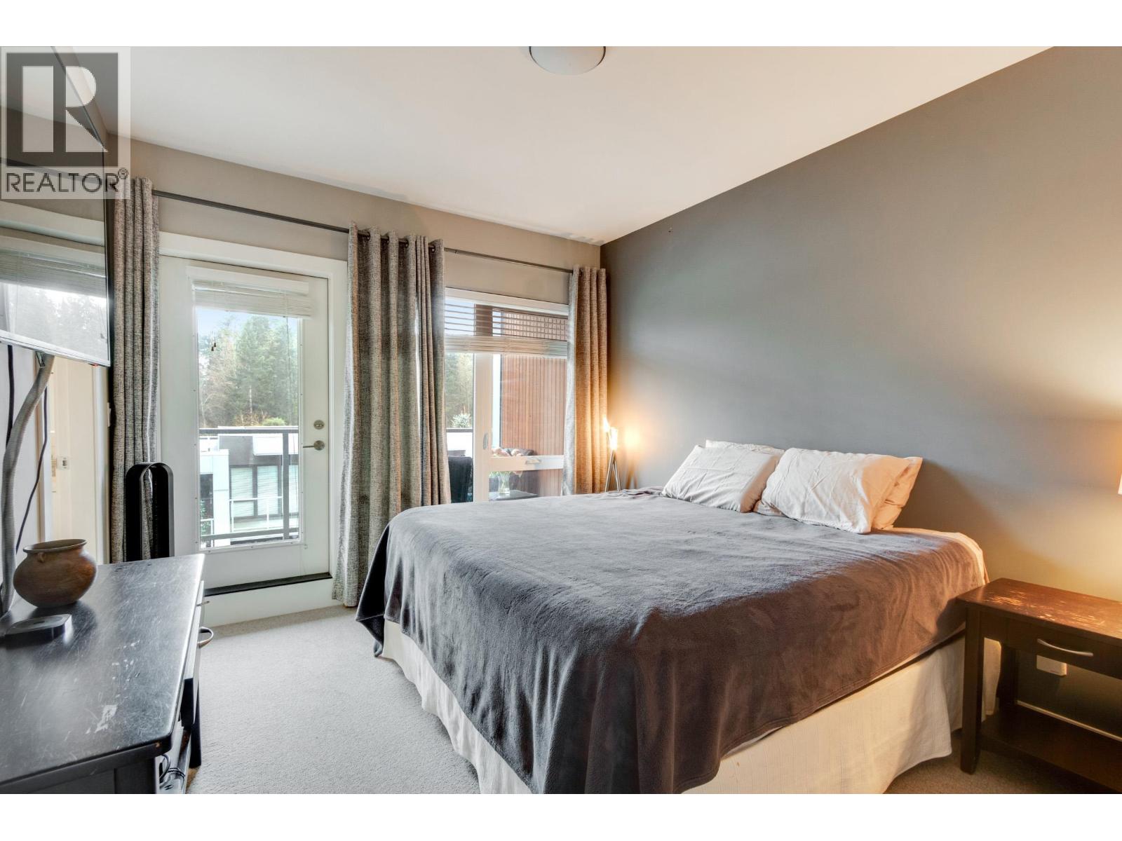 32 3595 SALAL DRIVE — photo 18