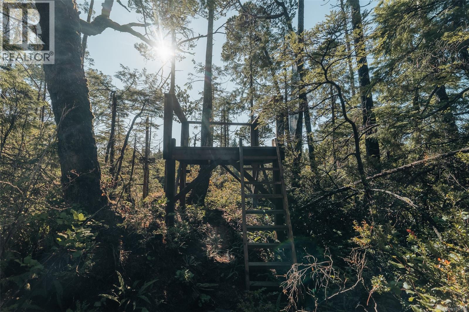 LOT 4 Hawkes Rd, Ucluelet