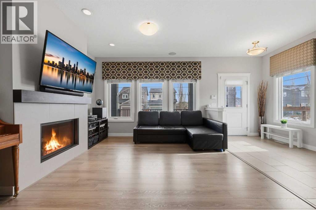 Single Family House for Sale in  Evanscrest Way NW Evanston Calgary 