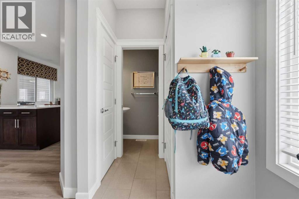 Single Family House for Sale in  Evanscrest Way NW Evanston Calgary 