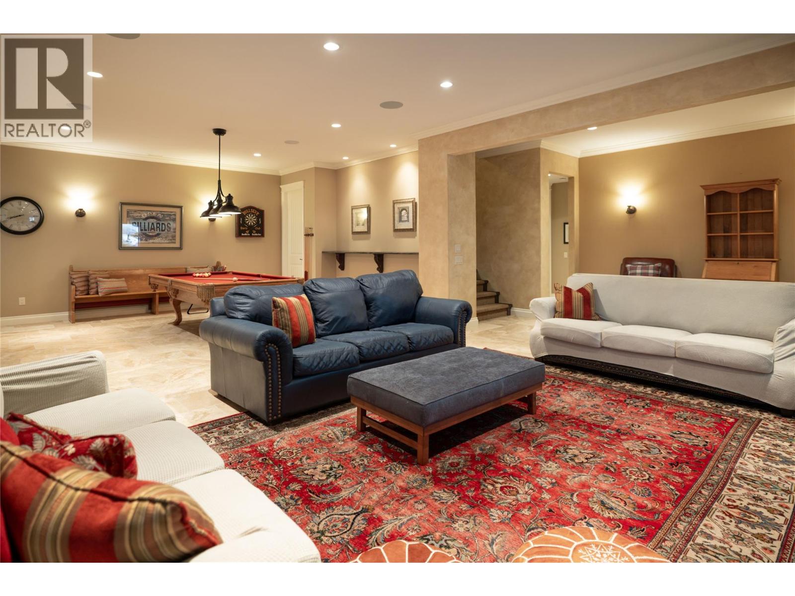 954 Hewetson Avenue - 34