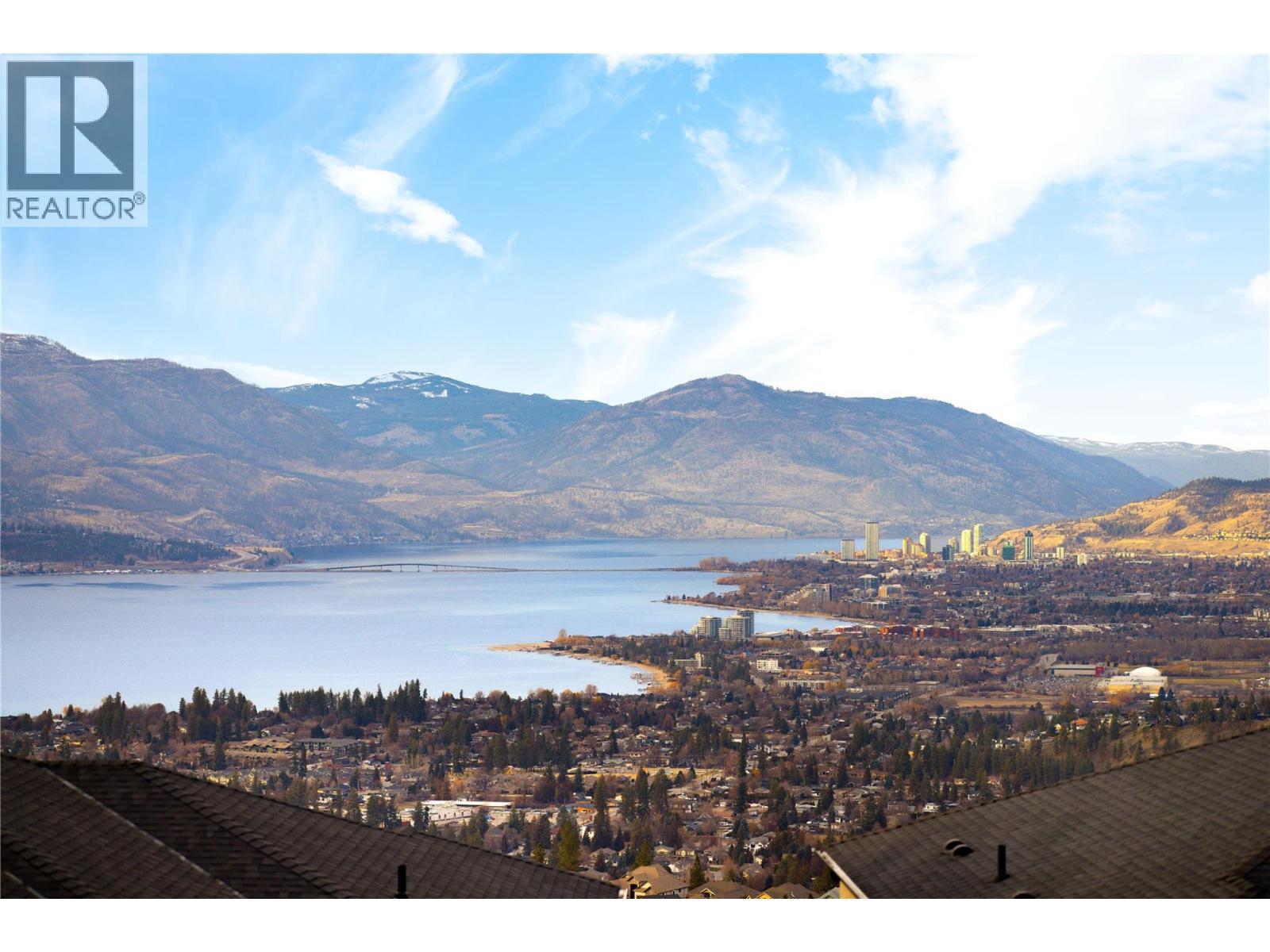 954 Hewetson Avenue - 67