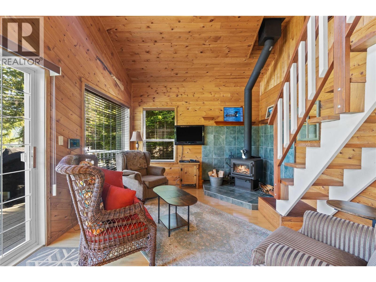 36 6300 Armstrong Road, Eagle Bay