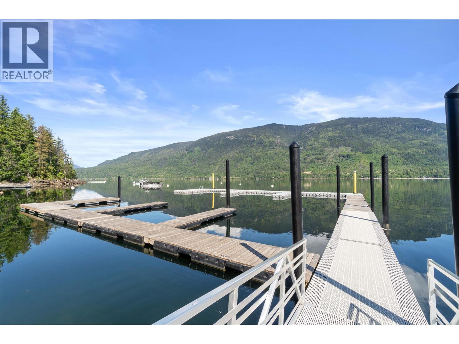 36 6300 Armstrong Road, Eagle Bay