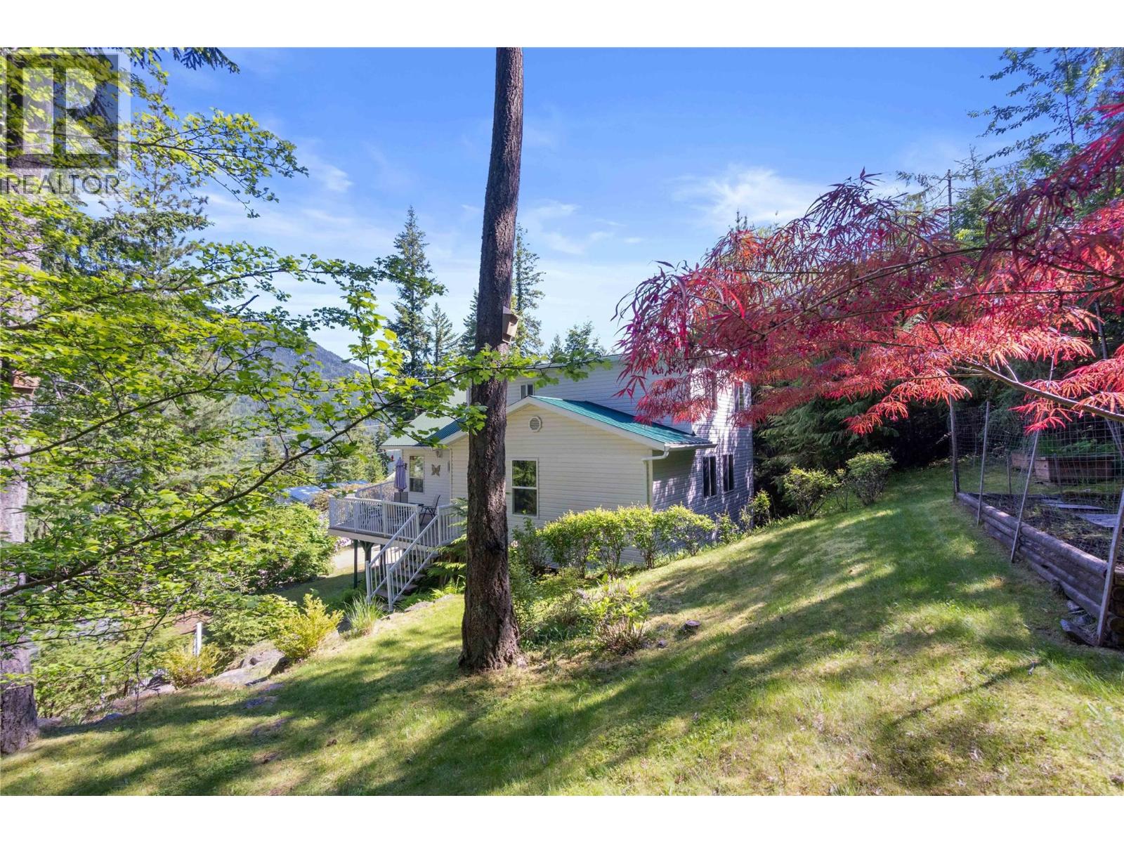 36 6300 Armstrong Road, Eagle Bay