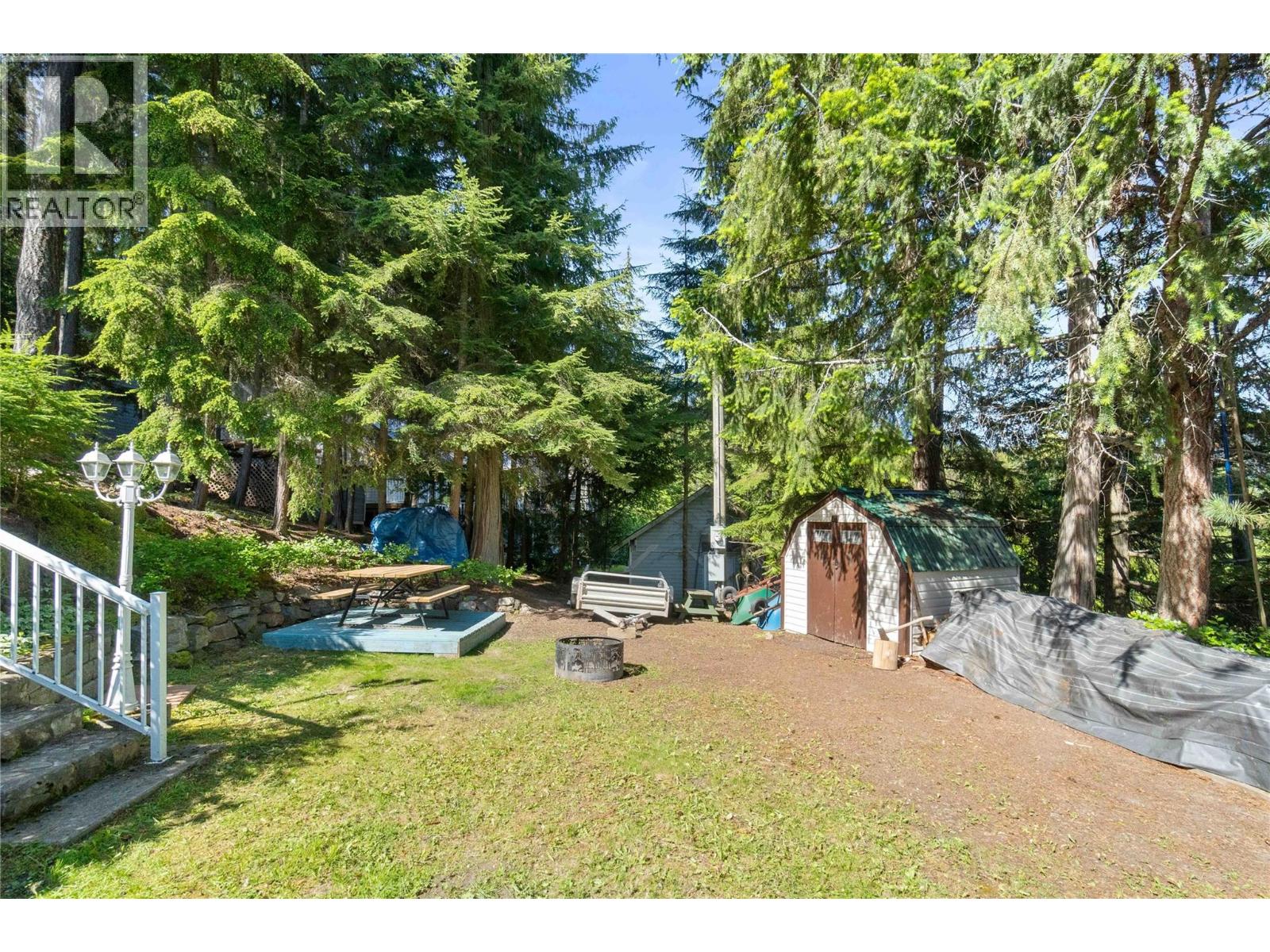 36 6300 Armstrong Road, Eagle Bay