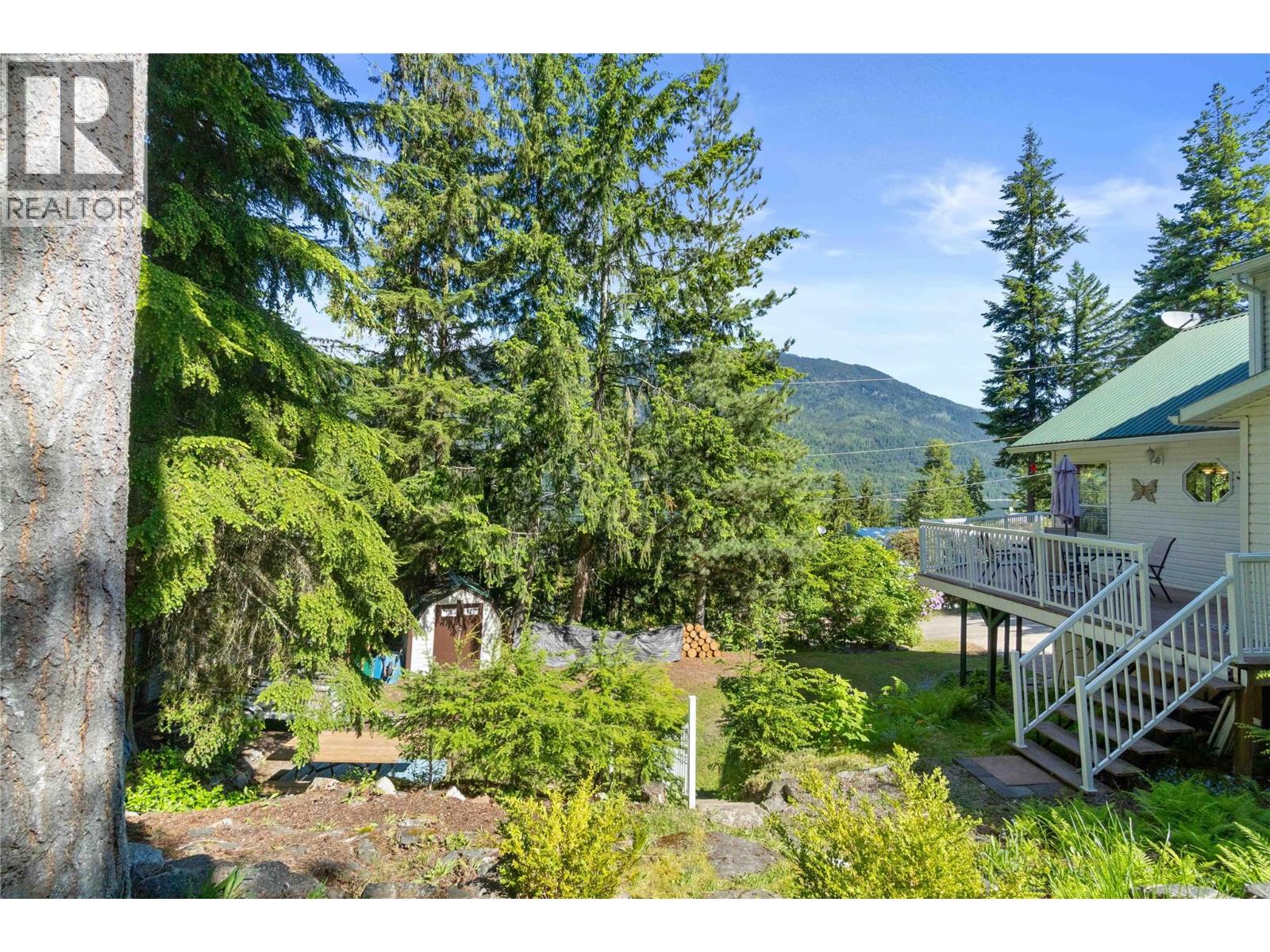 36 6300 Armstrong Road, Eagle Bay