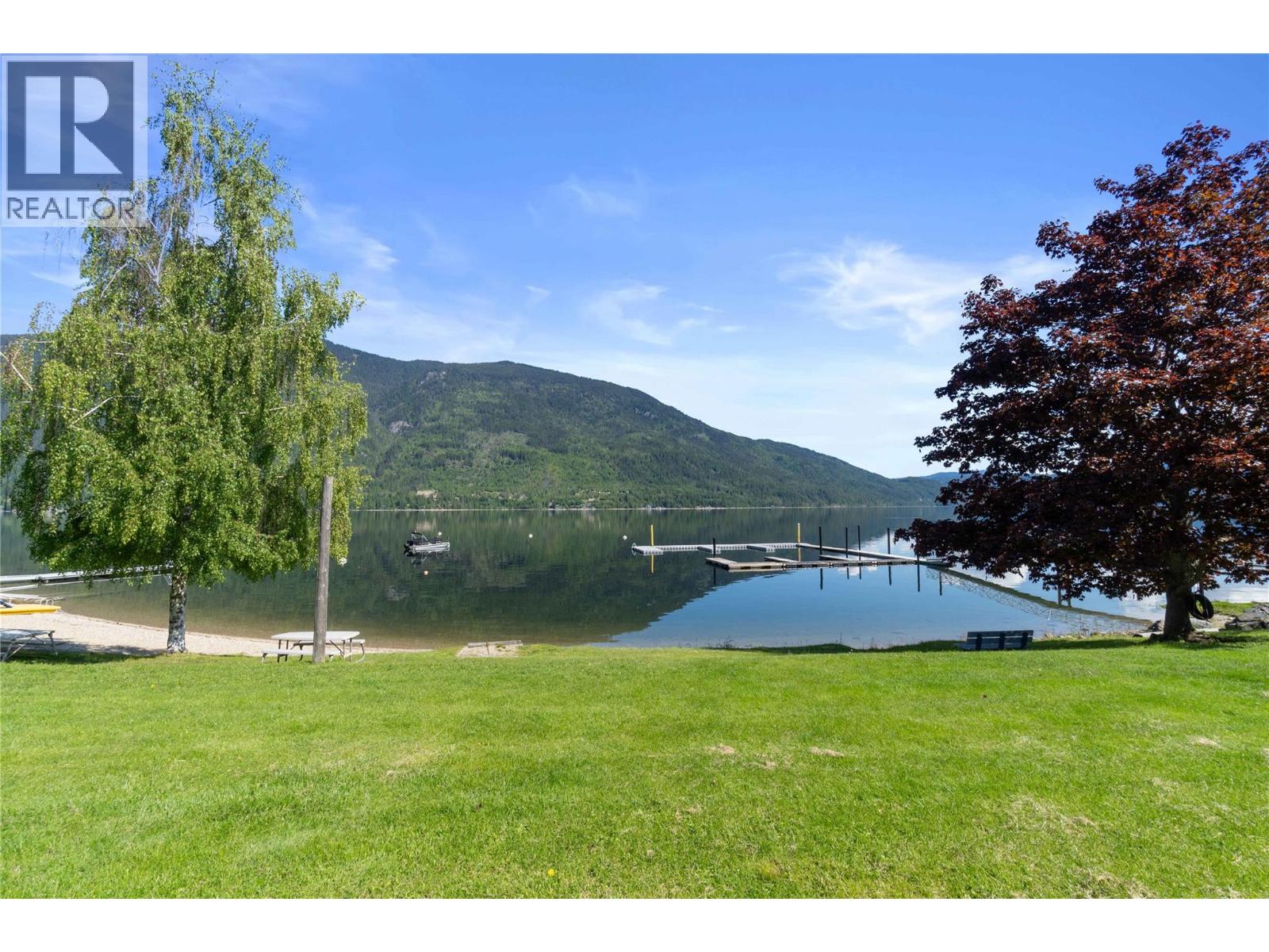 36 6300 Armstrong Road, Eagle Bay