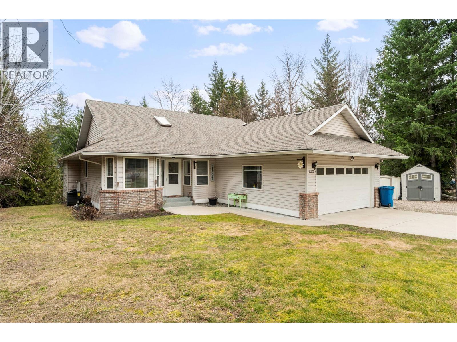  2363 Pleasant Dale Road, Blind Bay