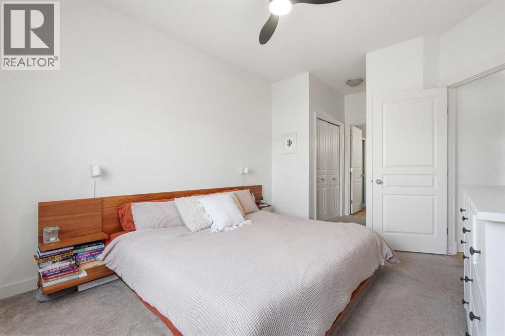 Single Family House for Sale in  Cougartown Circle SW Cougar Ridge Calgary 