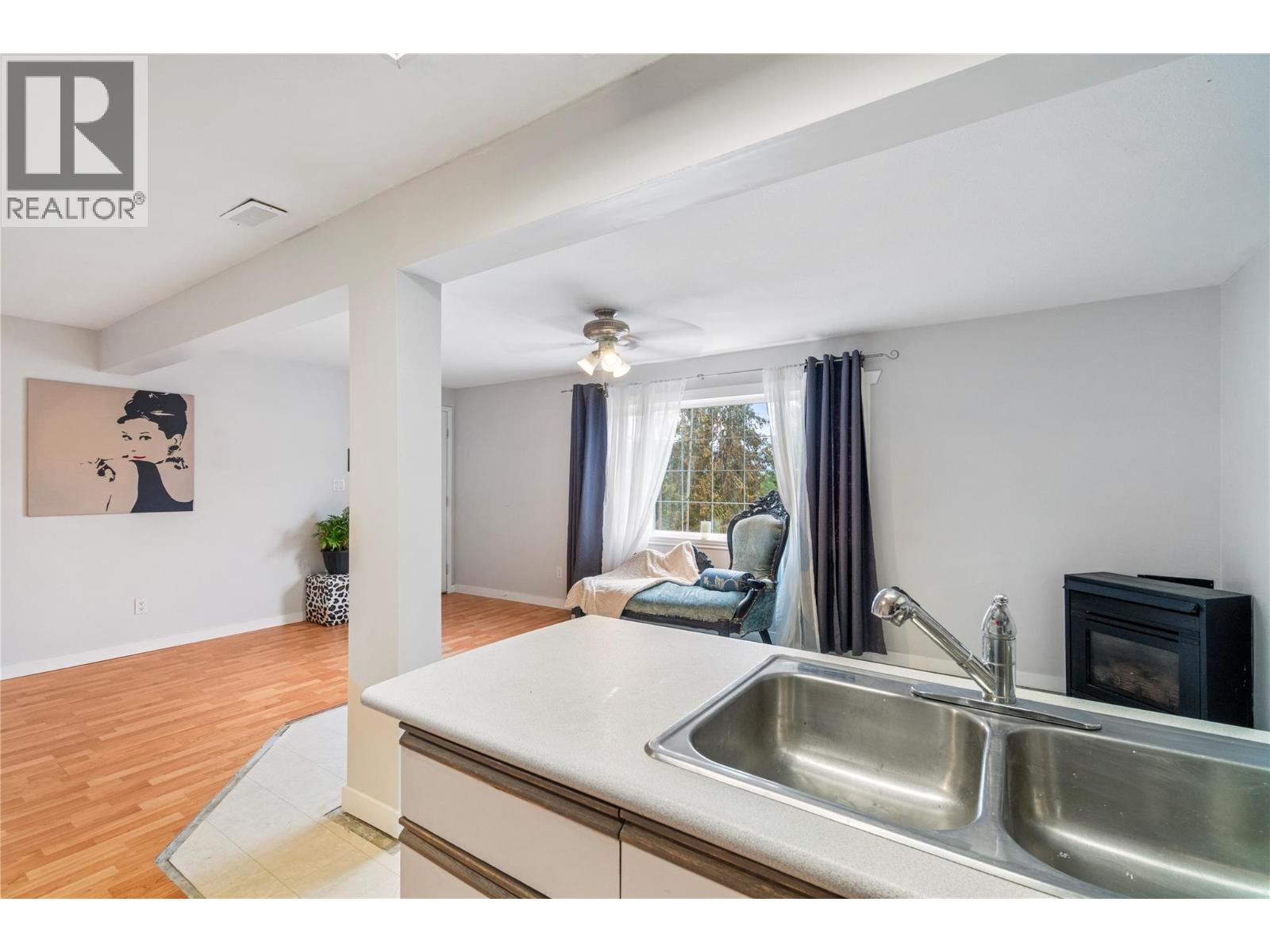  2373 Forest Drive, Blind Bay