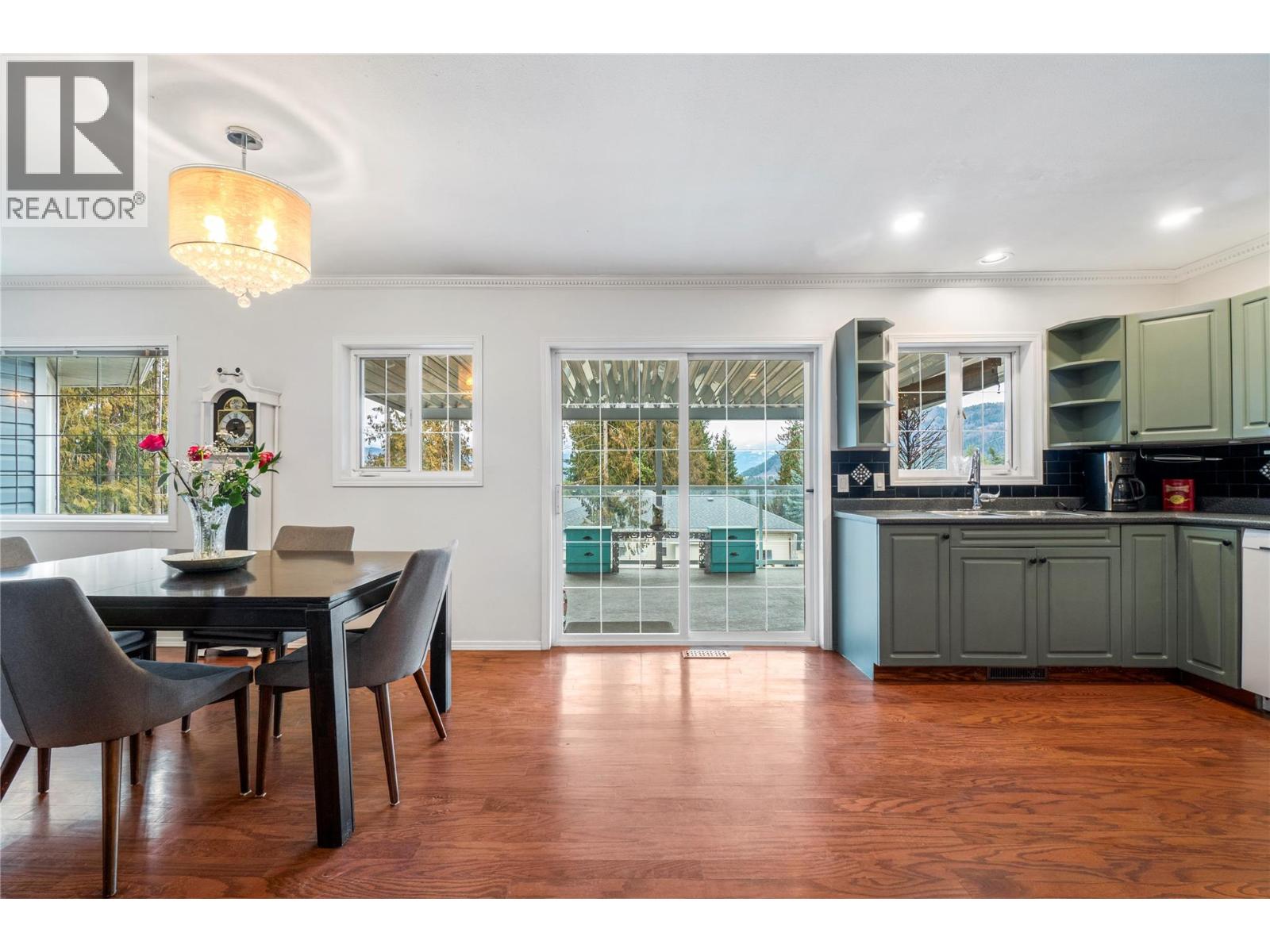  2373 Forest Drive, Blind Bay