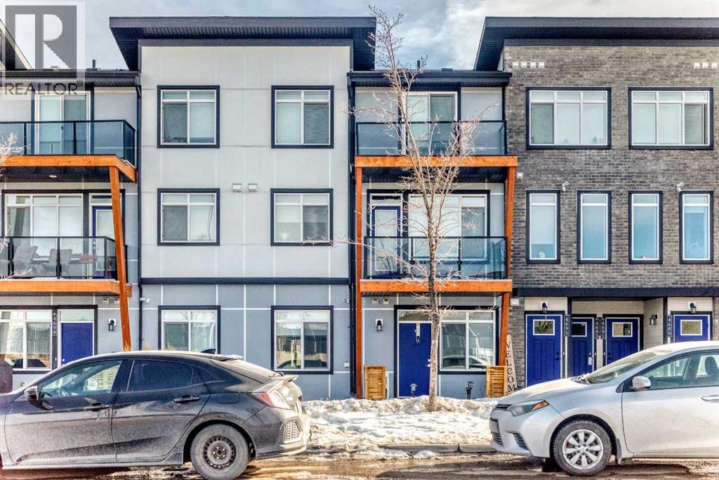 4697 SETON Drive SE, Calgary, Alberta