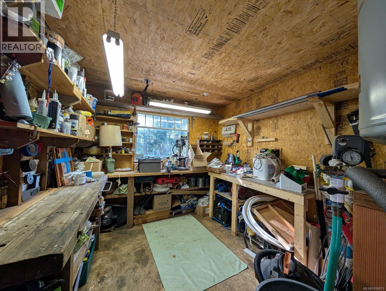  415 Halibut Hill Road, Mudge Island