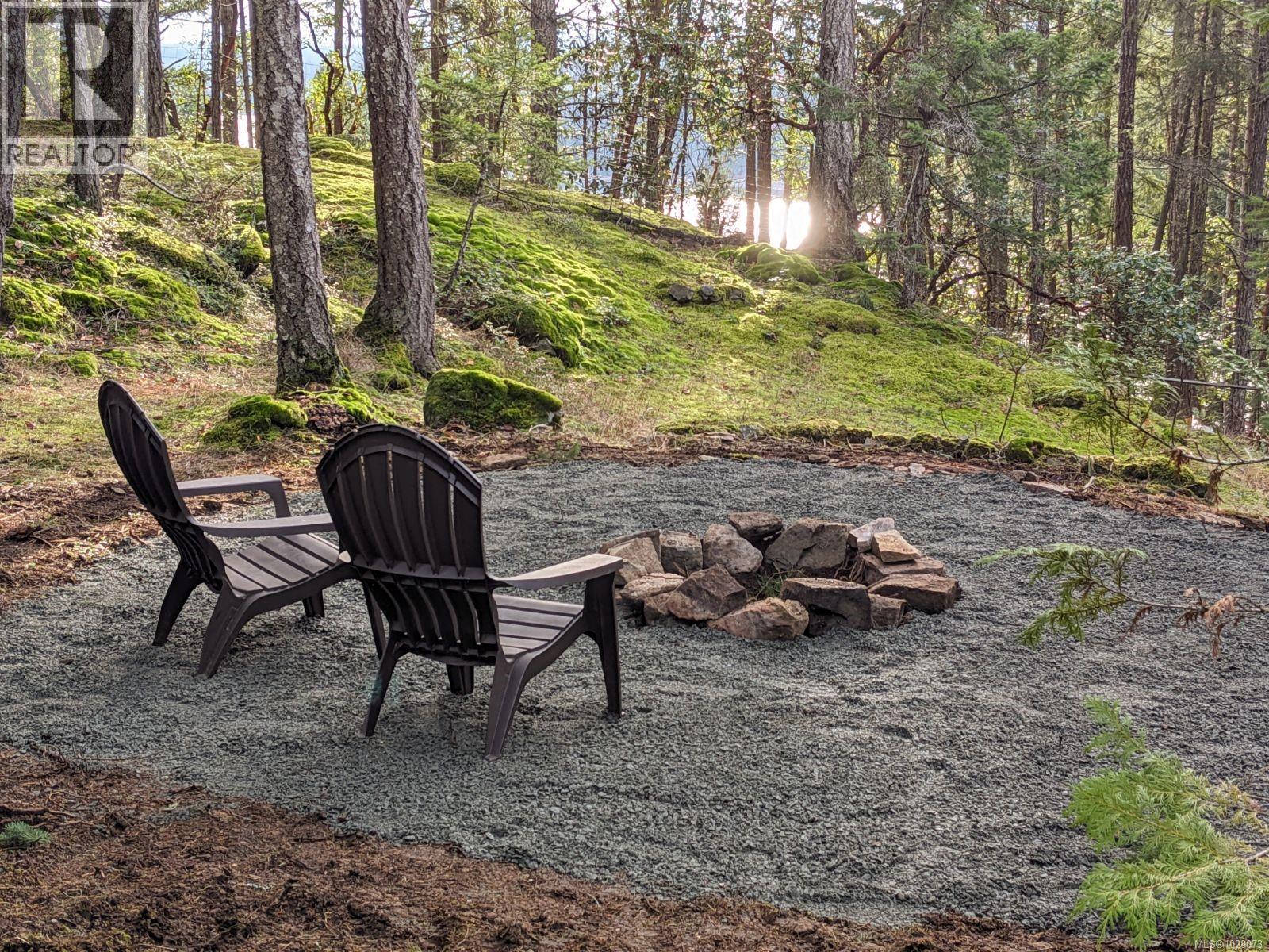  415 Halibut Hill Road, Mudge Island